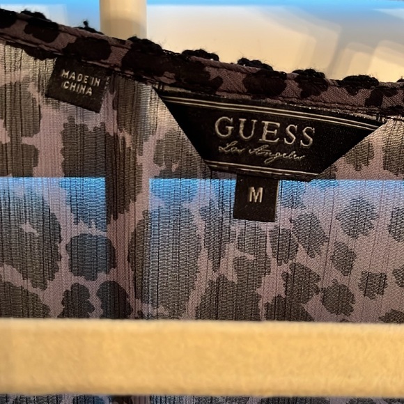 Women’s Guess Blouse - Picture 3 of 5